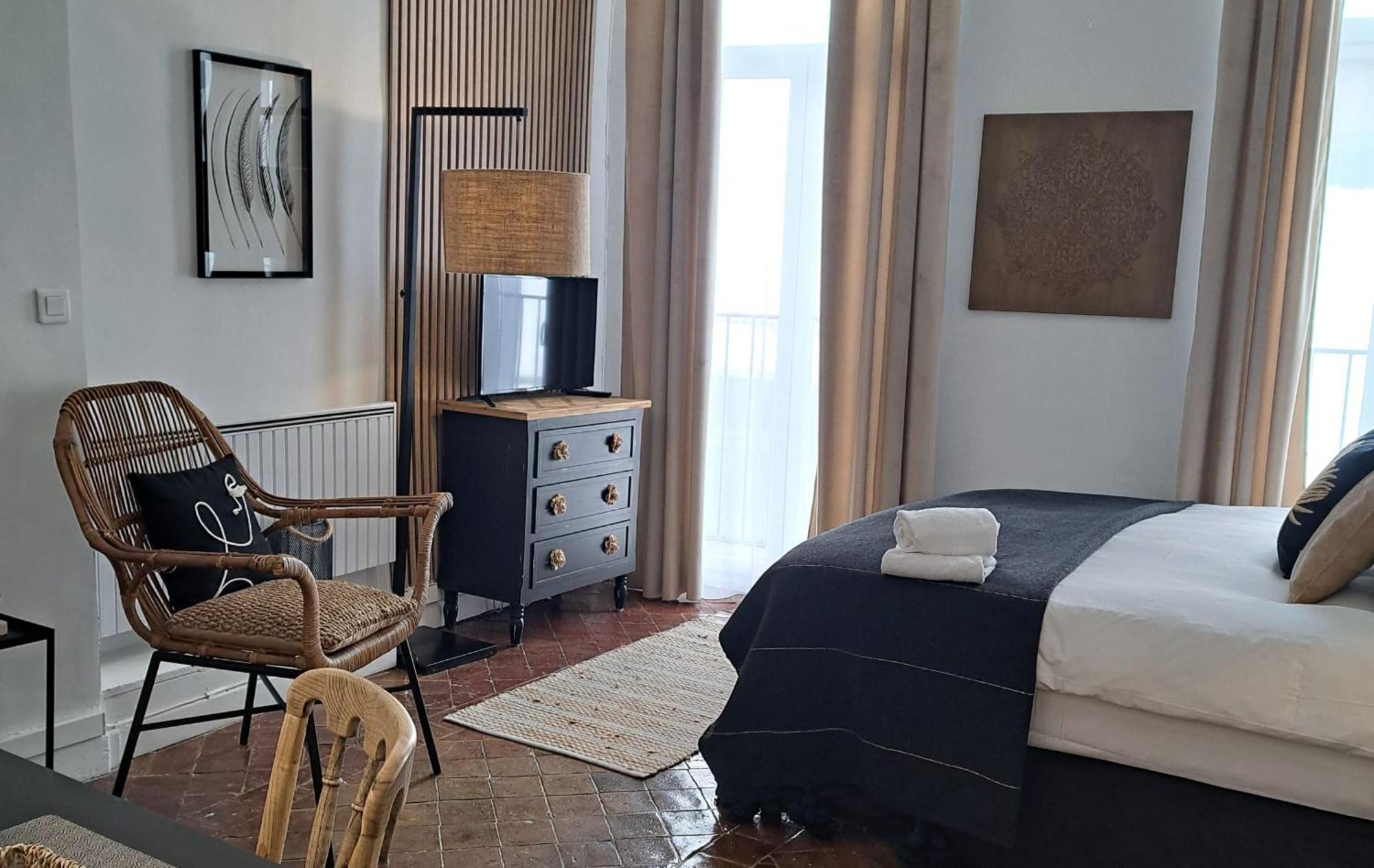 Hotel Le Patio De Sophie シストロン 部屋 写真